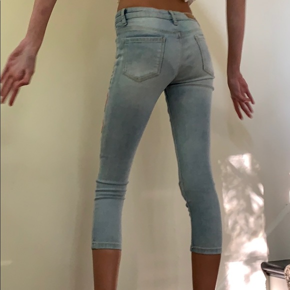 Zara Girls Embroidered Ankle Jean - Picture 2 of 7